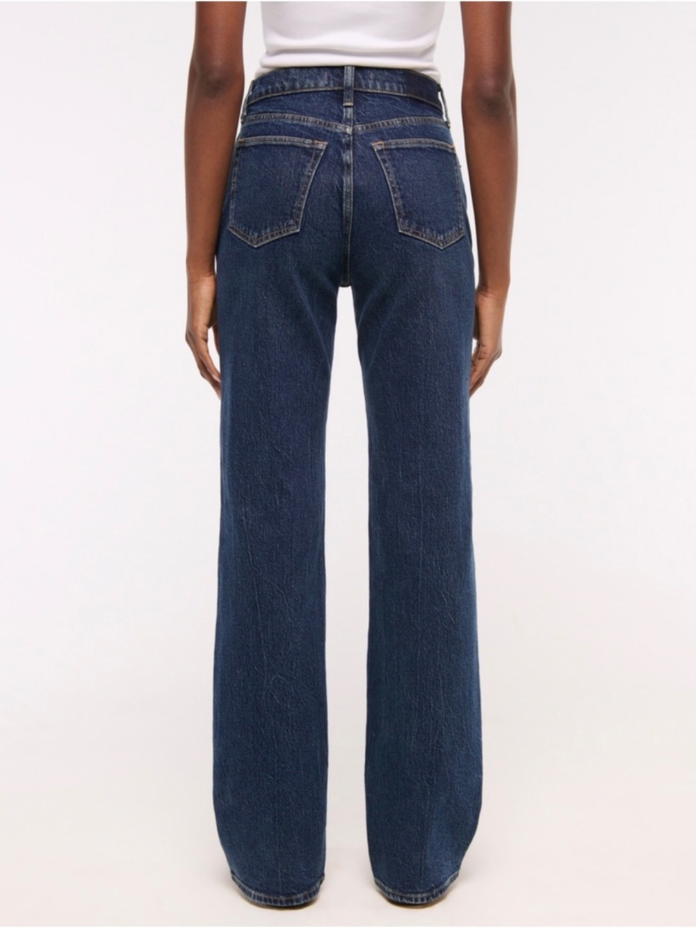 Abercrombie & Fitch Curve Love Short Women’s High Rise Relaxed Jean — Dark Blue